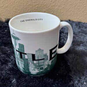 2005 Starbucks Skyline Series Seattle Barista Mug The Emerald City  White Green